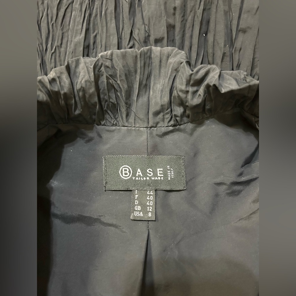 Base Black Crinkle Lightweight Jacket Blouse - image 4